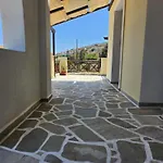 Pensión Theodorou 3*