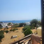 Pensión Theodorou 3*