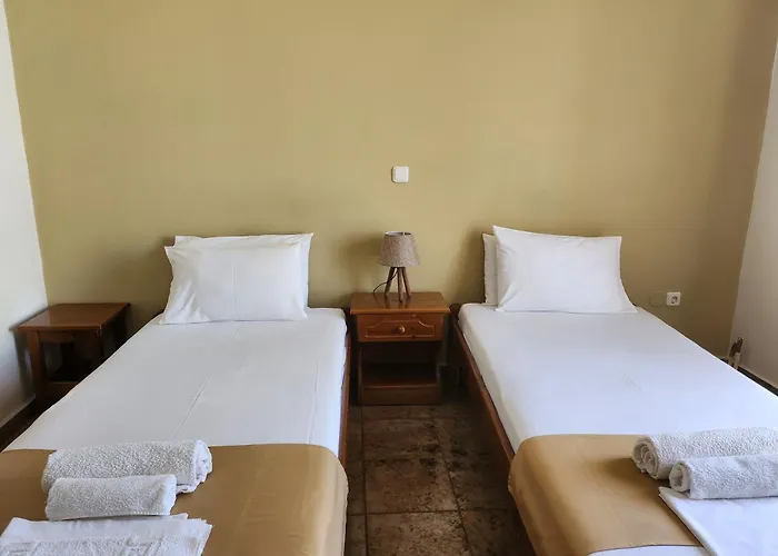 Theodorou Gæstehus Azolimnos