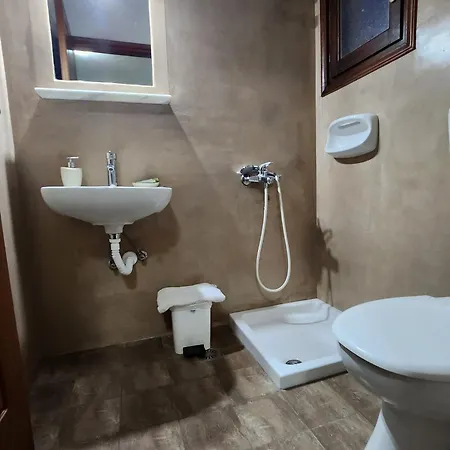 Theodorou Azólimnosz