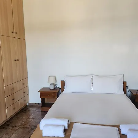 Theodorou Vendégház