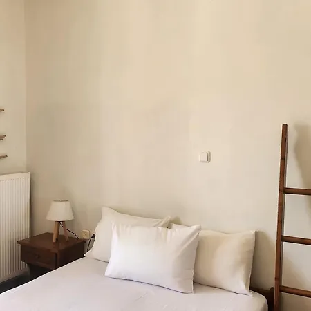 Theodorou Vendégház 3*