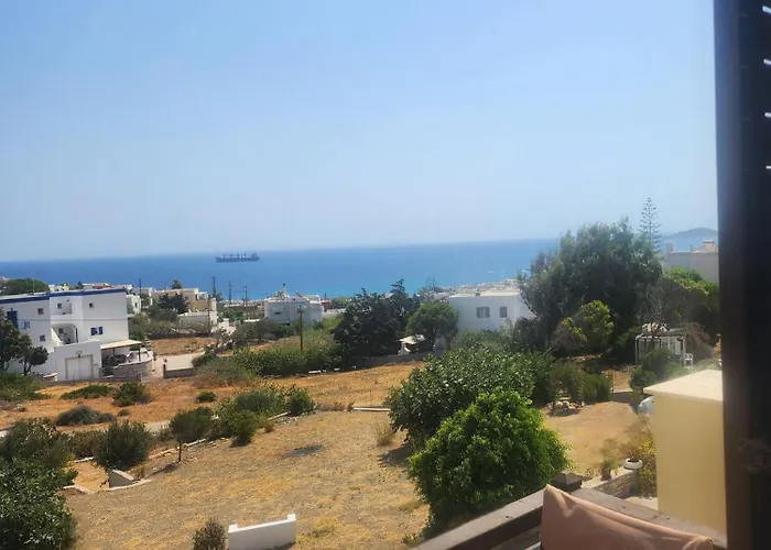 Pensión Theodorou 3*